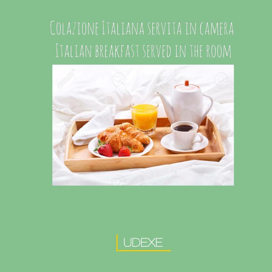 Ludexe * Naples