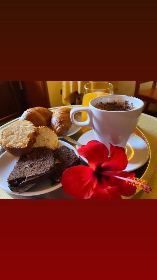 Hotel Ares Naples
