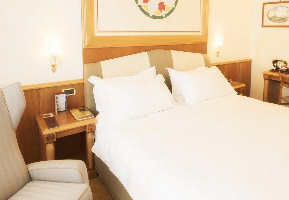Hotel Renaissance Mediterraneo 4*