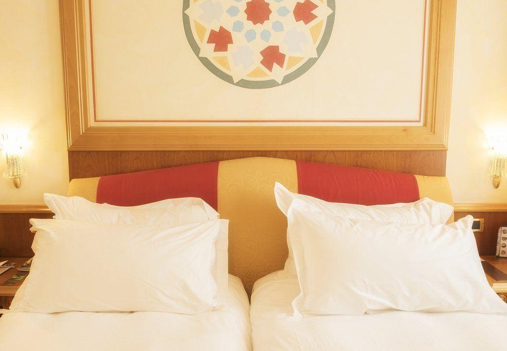 Hotel Renaissance Mediterraneo 4*