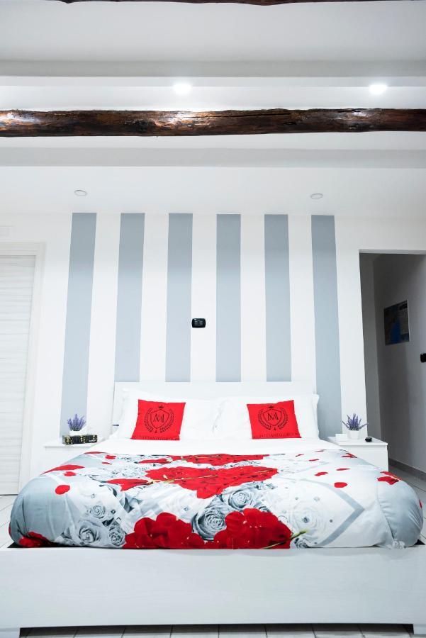 Holiday home Montesantogroup House *