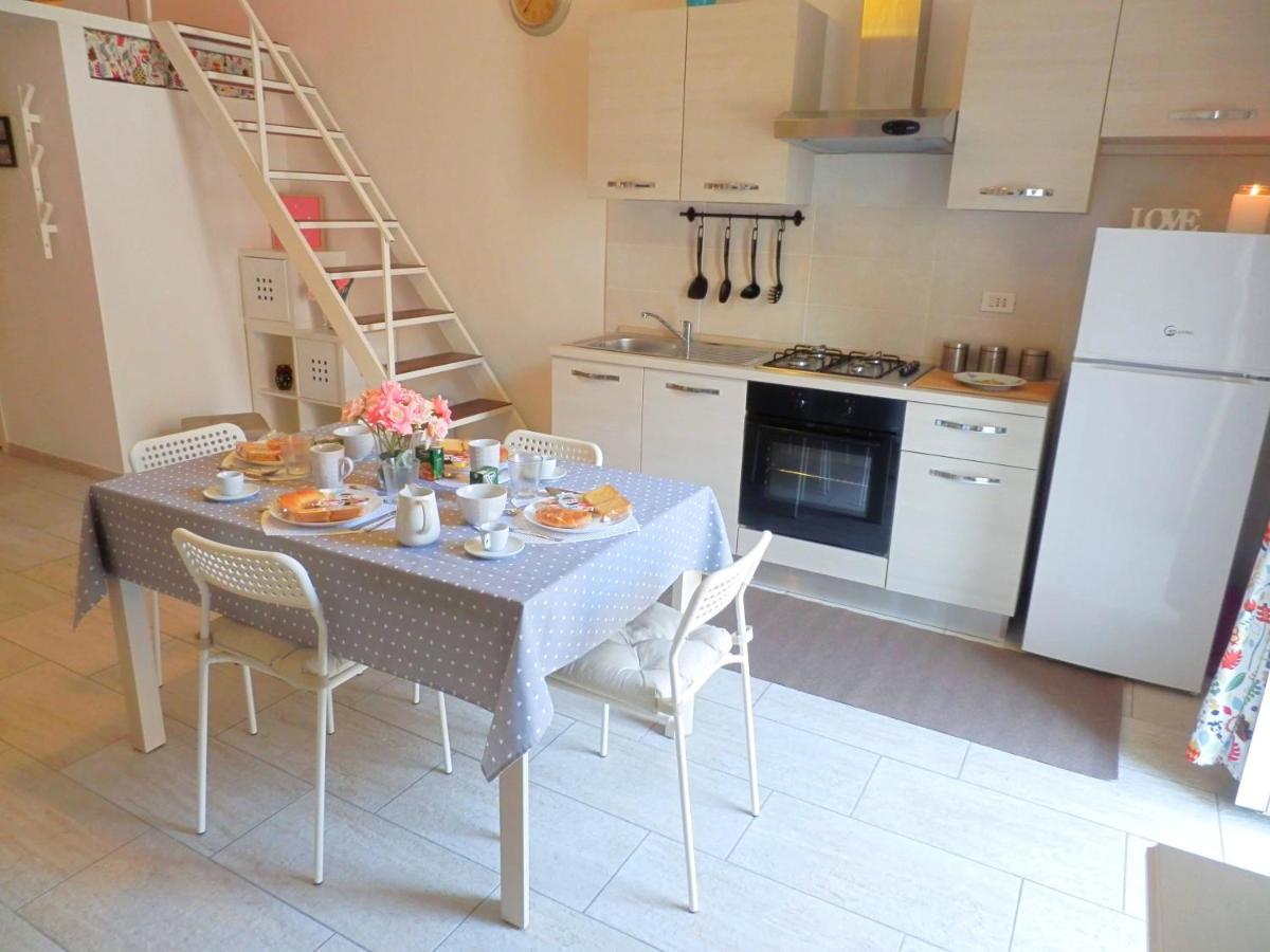 Bed & Breakfast Illy House