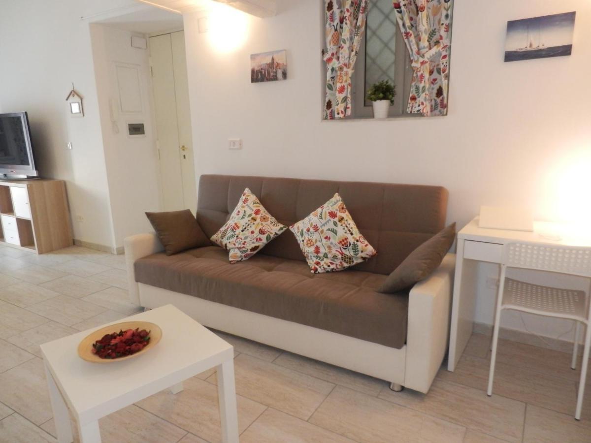 Illy House Bed & Breakfast Naples