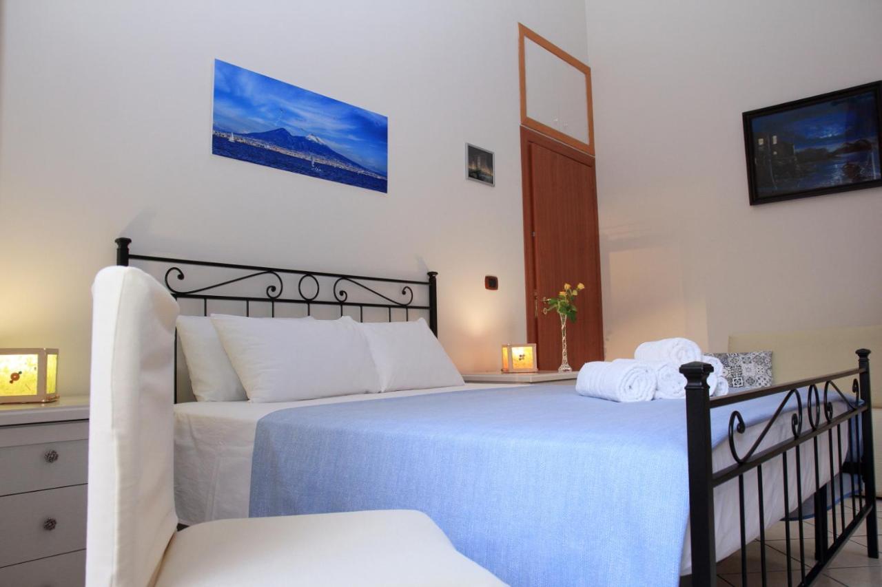 Mitilini Station Bed & Breakfast *