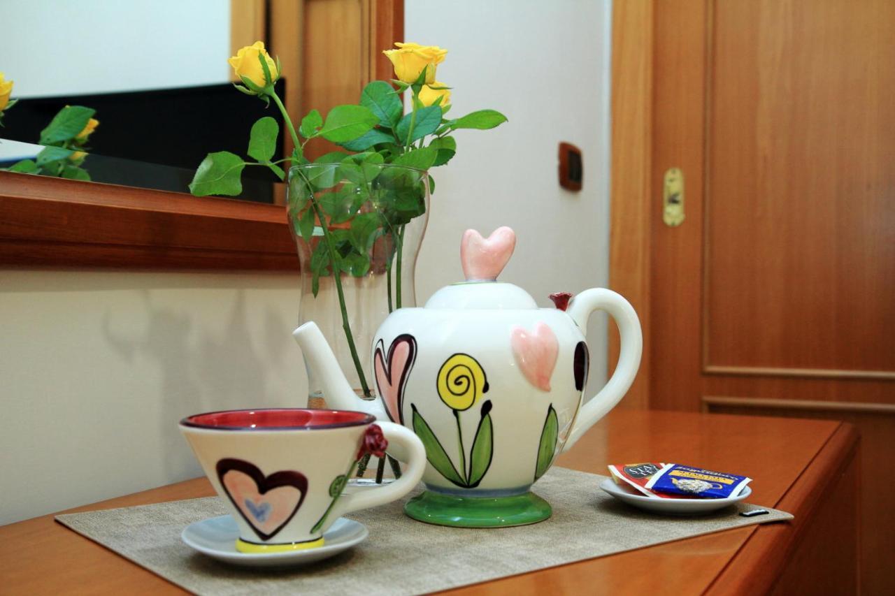 Bed & Breakfast Mitilini Station *