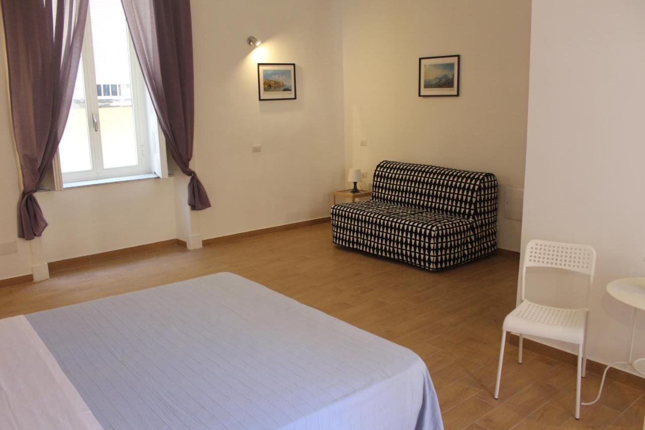Bed & Breakfast Casa Laura Oliva Mancini *