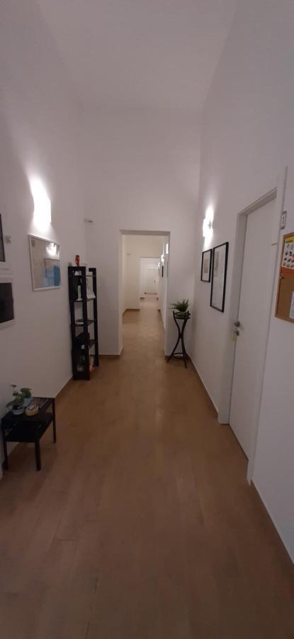 Casa Laura Oliva Mancini *