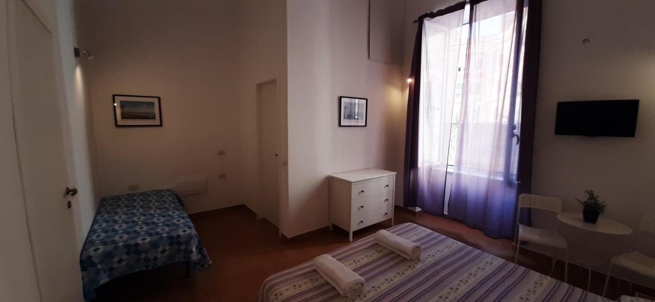 Casa Laura Oliva Mancini Bed & Breakfast Naples