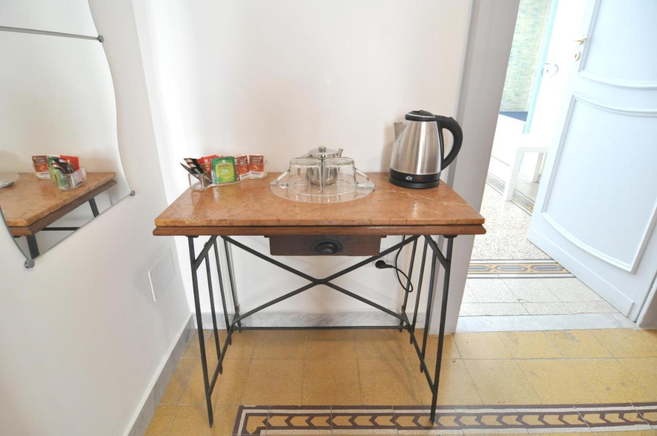 Bed & Breakfast Alchimia Napoletana Naples
