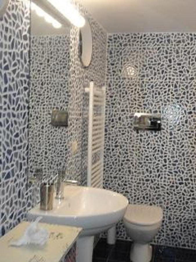 Apartment Nini Short Lets