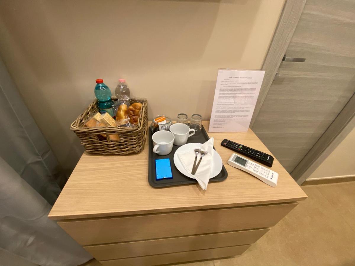 Mdc Luxury Bed & Breakfast Naples