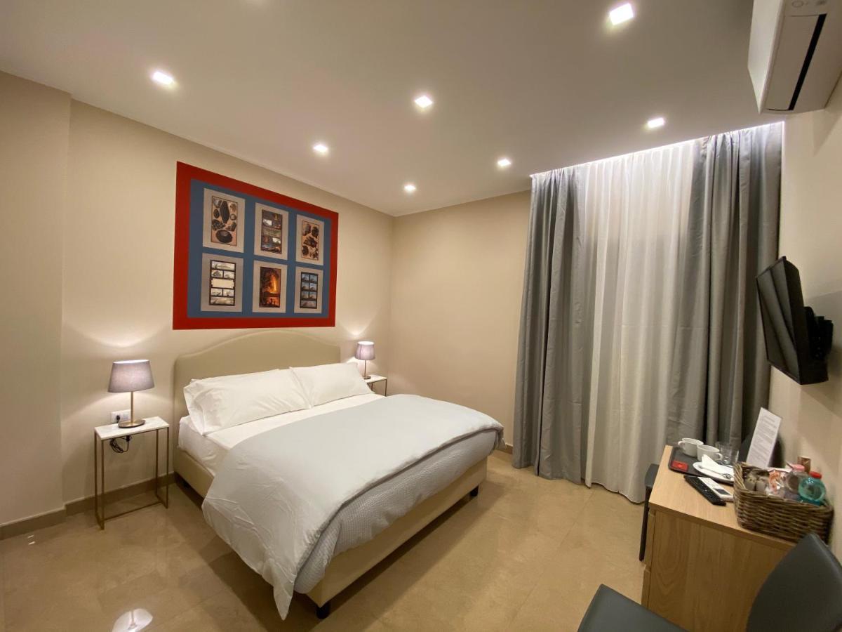 Mdc Luxury * Naples