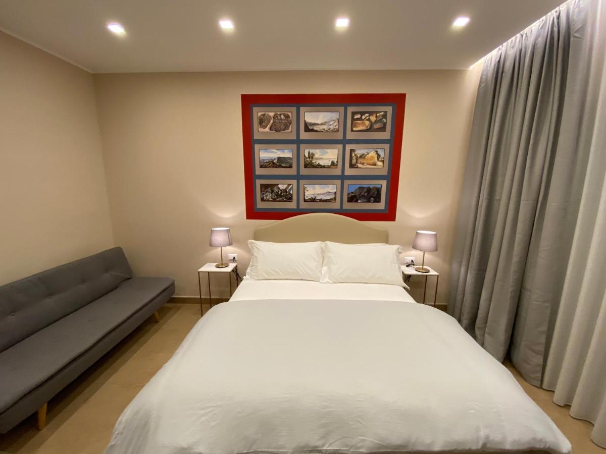 Mdc Luxury * Naples