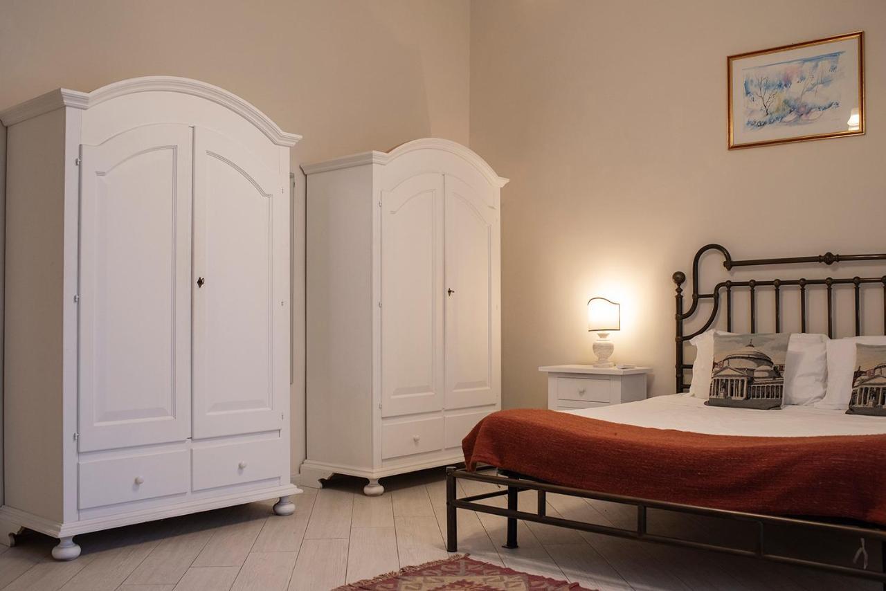 Domus Borbonica Bed & Breakfast Naples