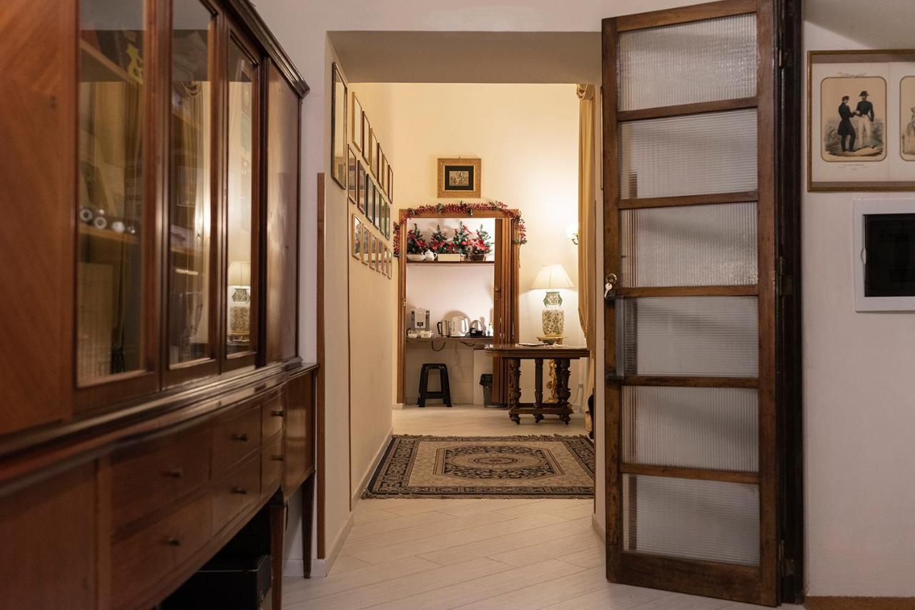 Bed & Breakfast Domus Borbonica