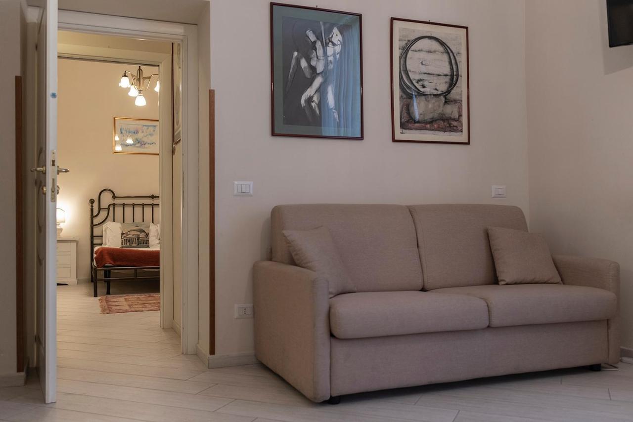 Domus Borbonica Bed & Breakfast 3*