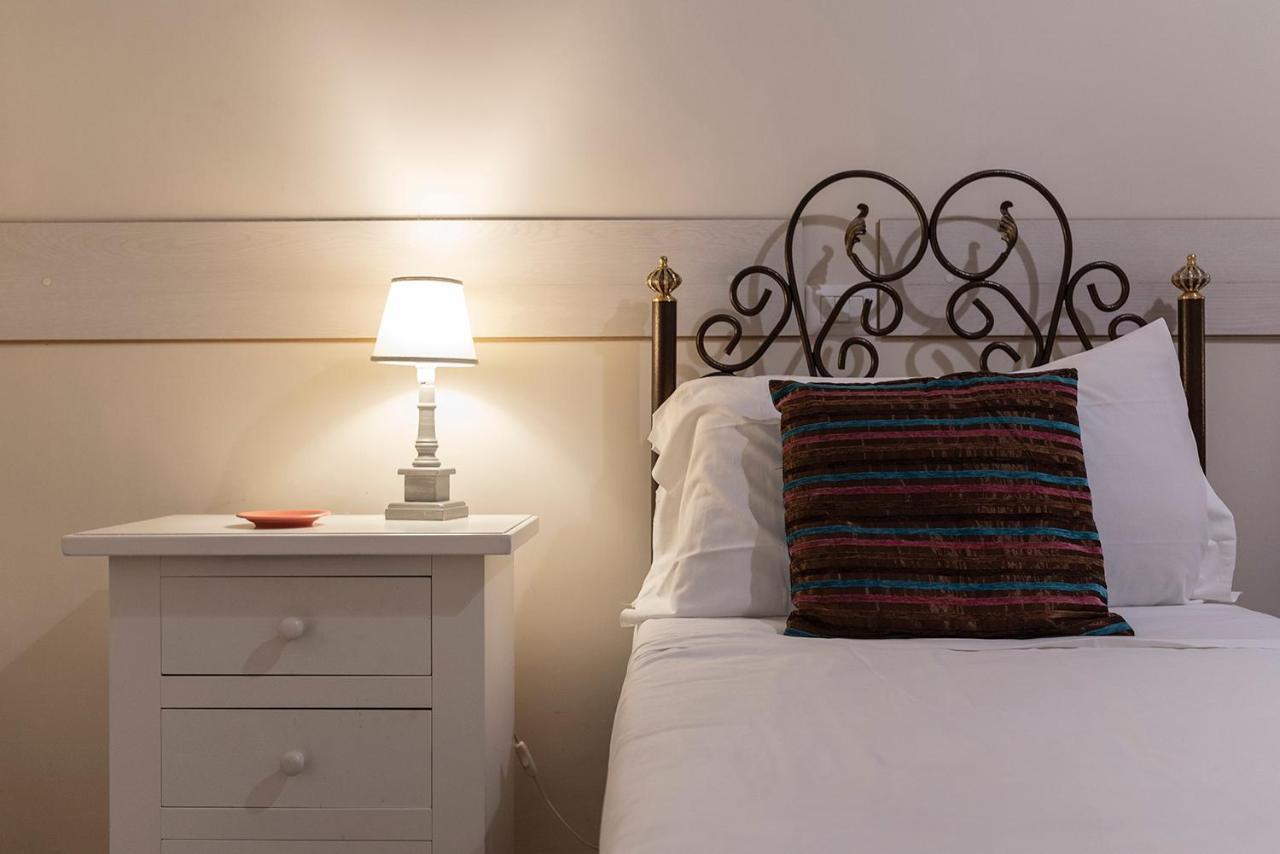 Domus Borbonica Bed & Breakfast