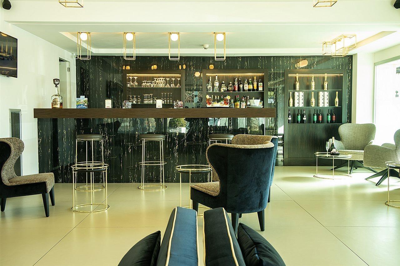 Western Jfk Hotel 4*