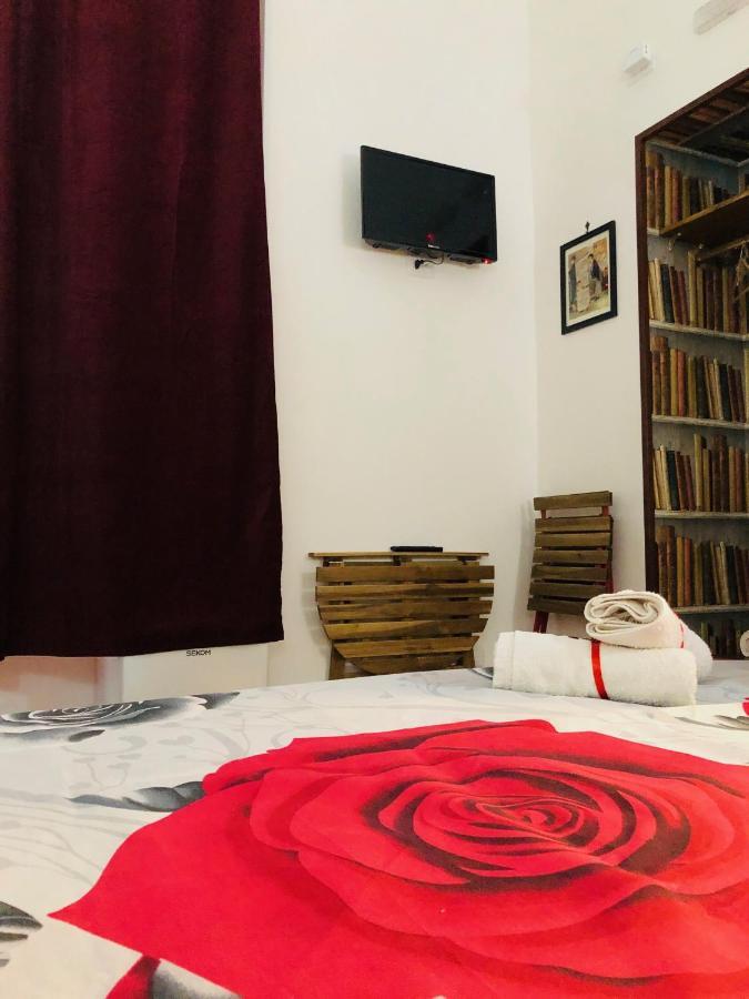 A Casa Di Claudia Apartment Naples