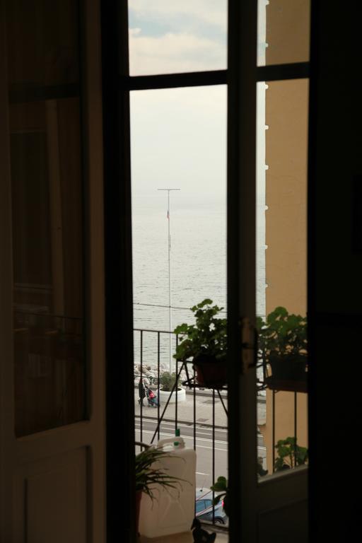 Latomare Bed & Breakfast