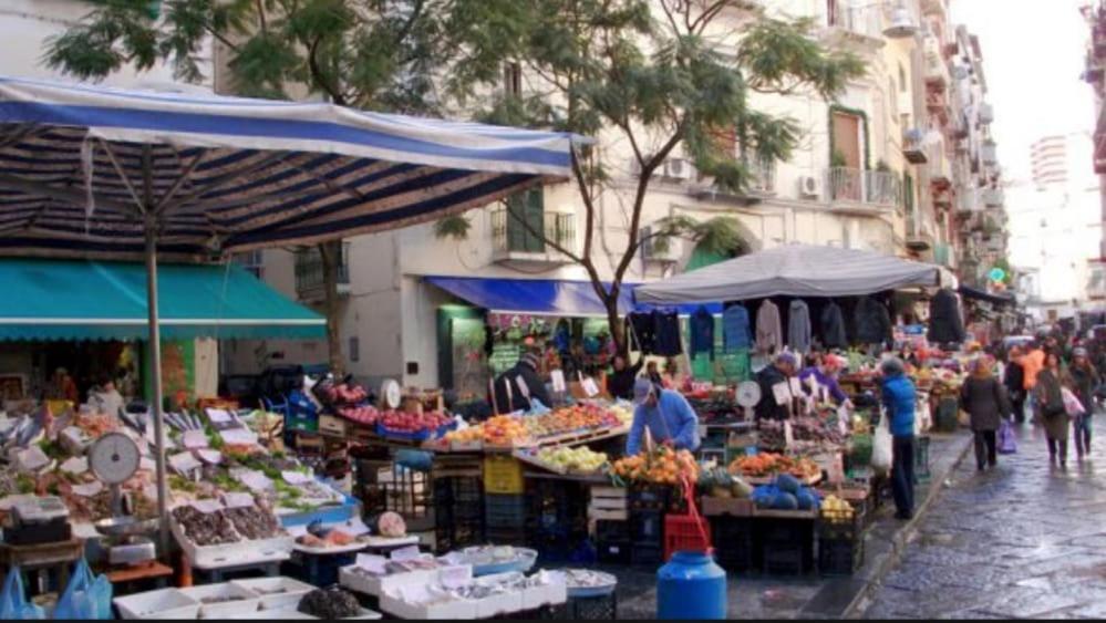 Casetta Soriano - Piazza Dante *