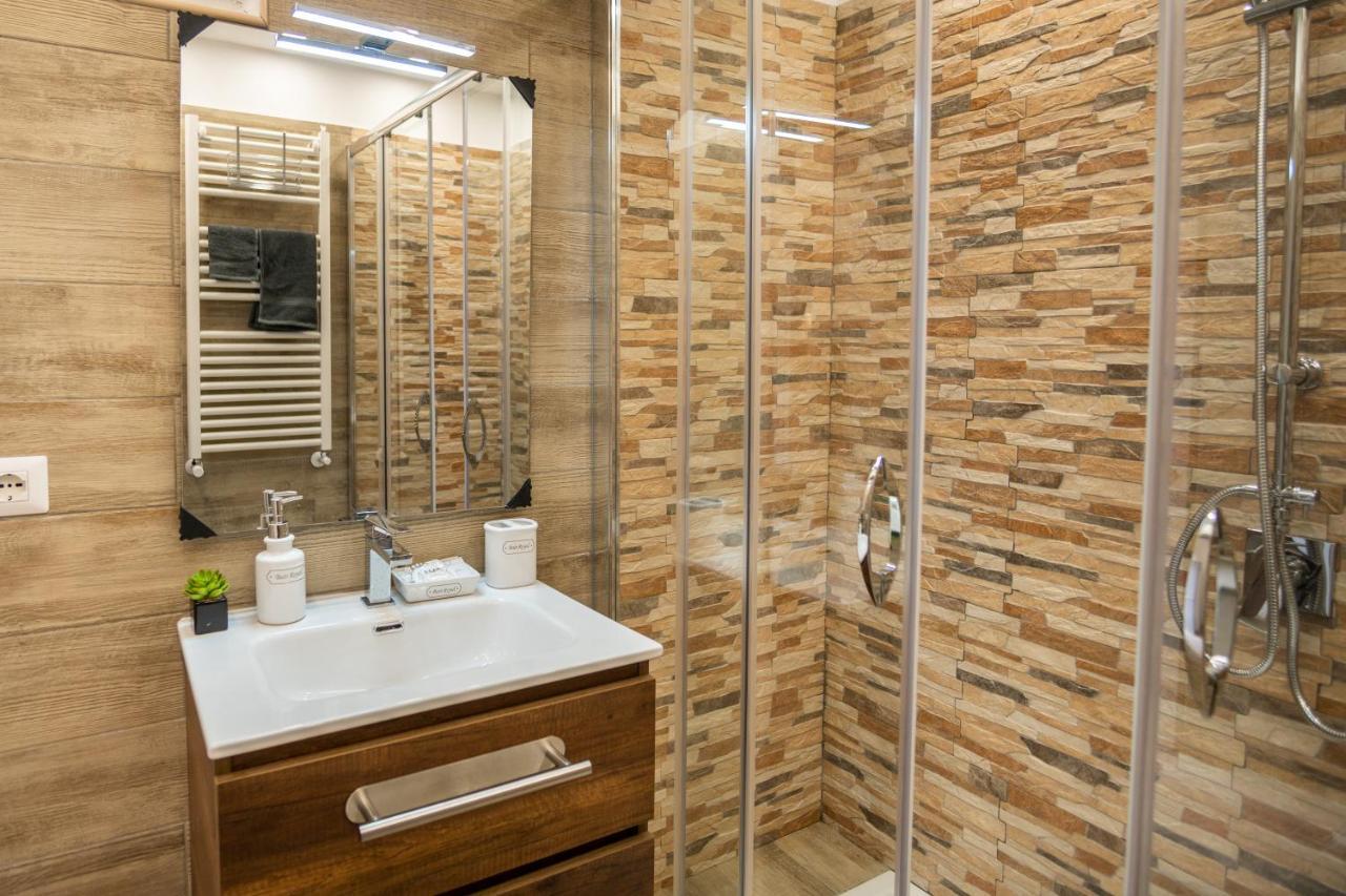 Apartment Ilioneo *