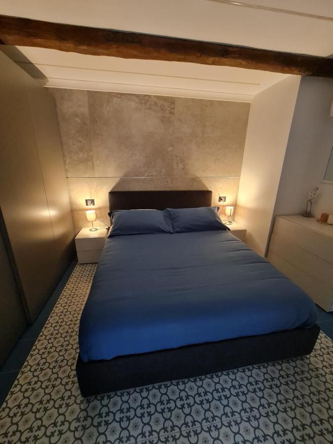 Apartment Chiaja Lux House