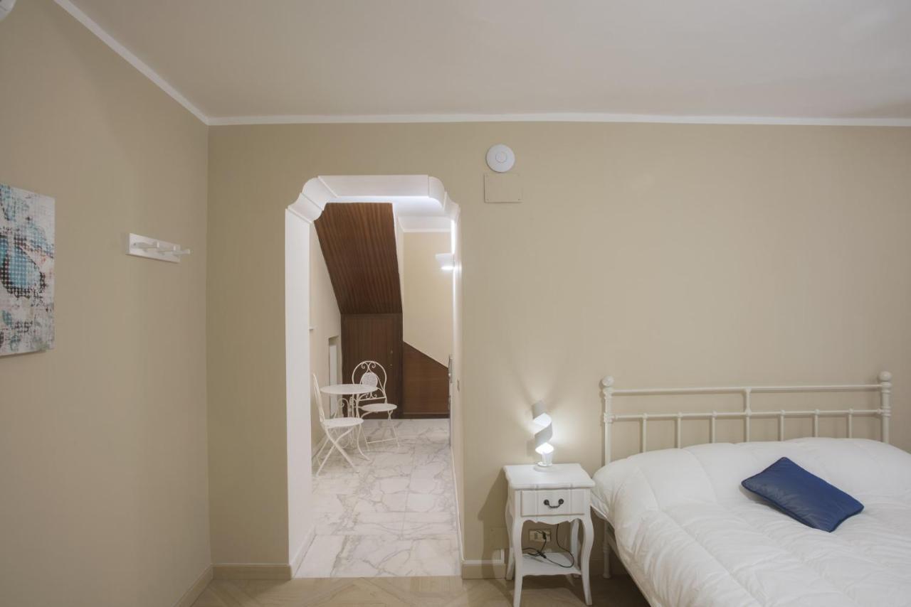 Piazza Dante By Wonderful Italy Guest house