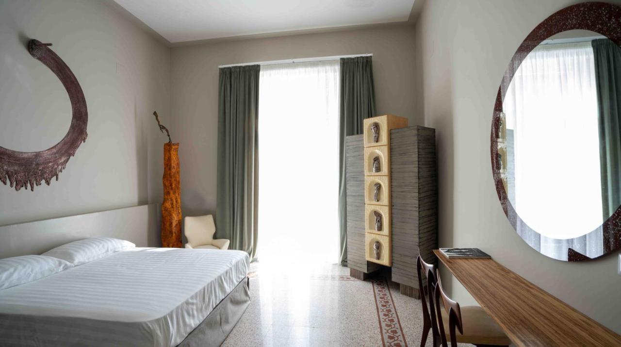 Atelier Ines Arts & Bed & Breakfast