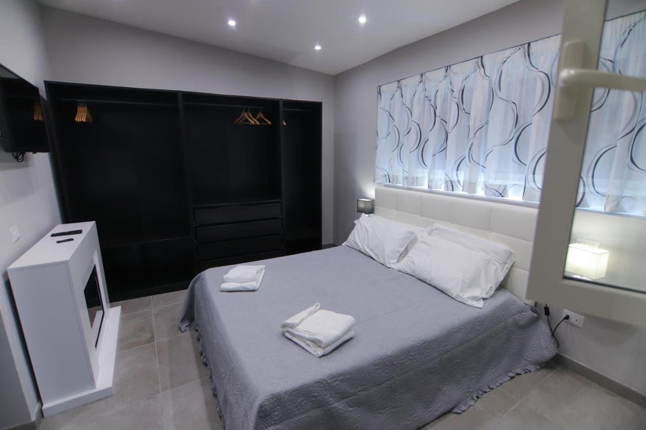 Bed & Breakfast Montesanto Station Naples