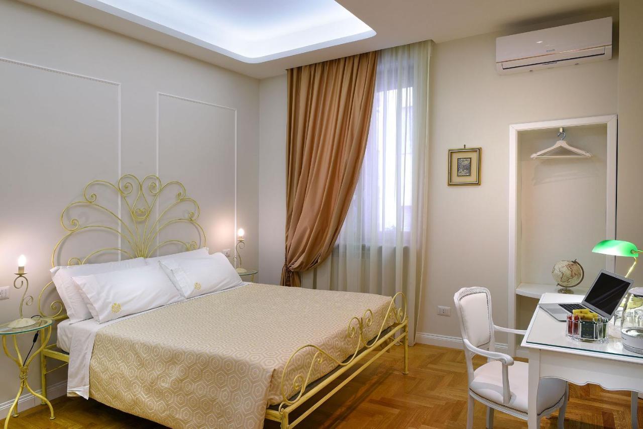 Bed & Breakfast Residenza Borbonica 2*