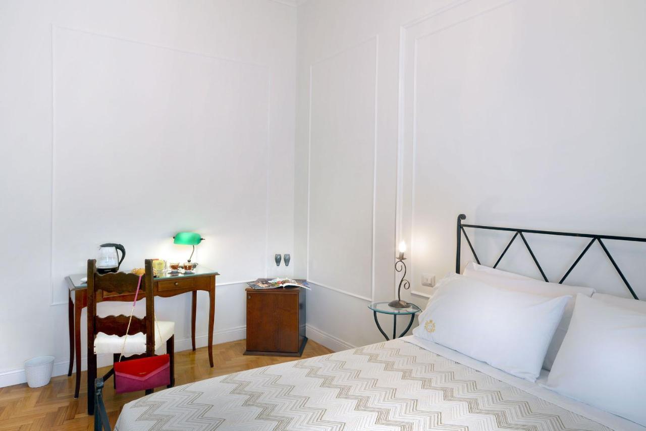 Residenza Borbonica Bed & Breakfast Naples