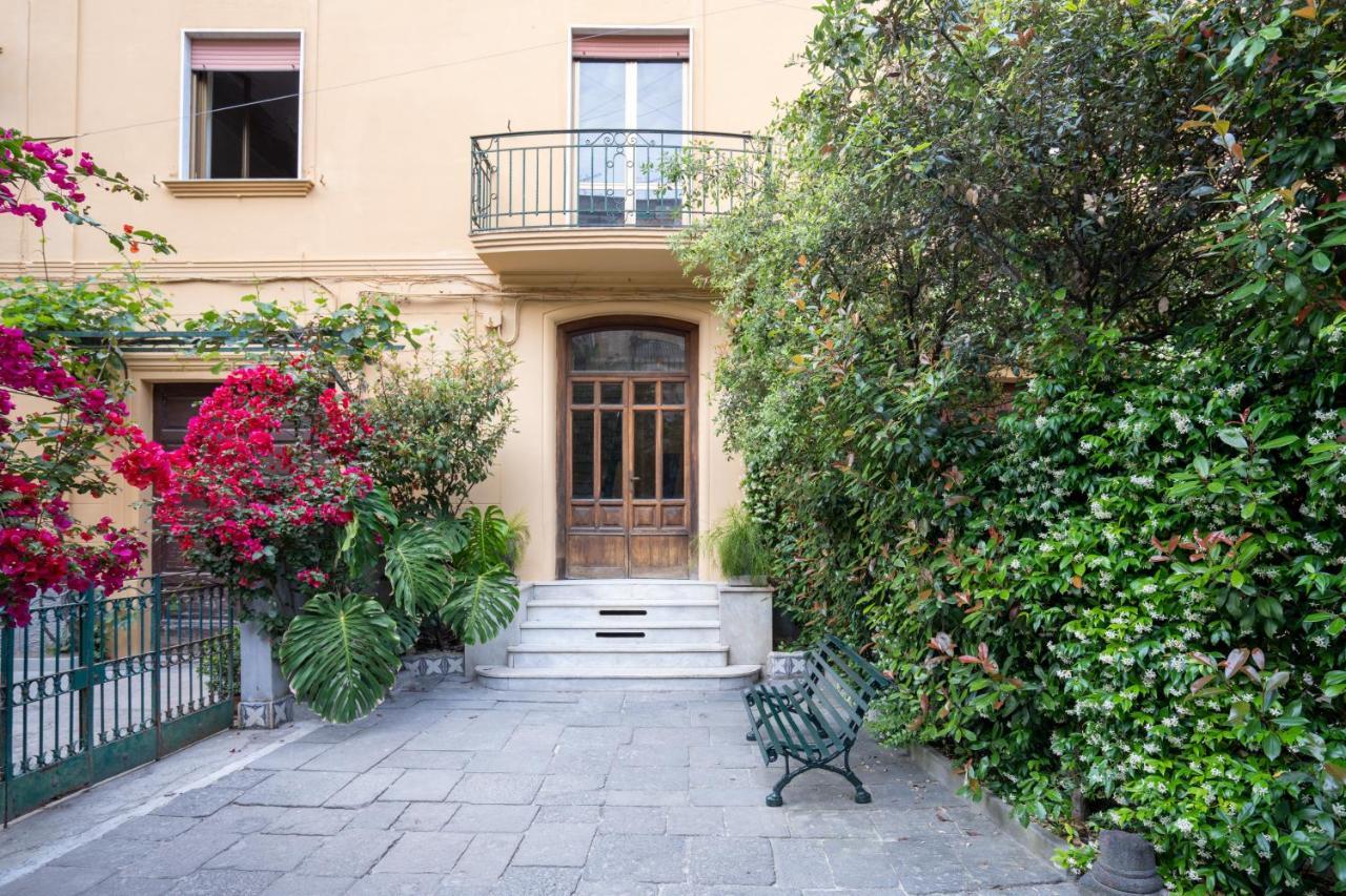 Atelier Ines Arts & Bed & Breakfast Naples