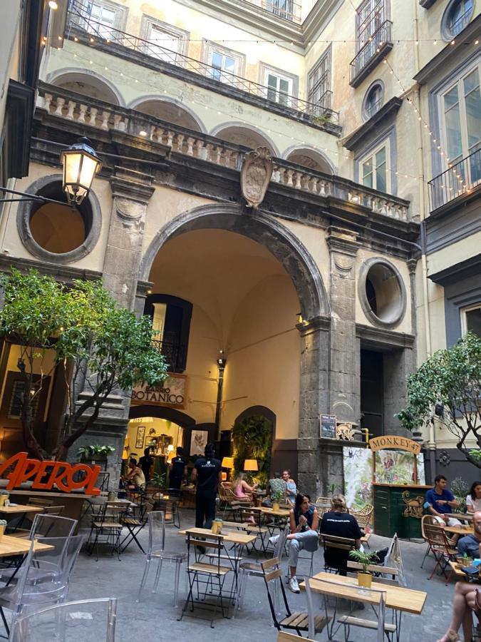 Bed & Breakfast Downtown Napoli B&B “Se Nun Canto Moro..”