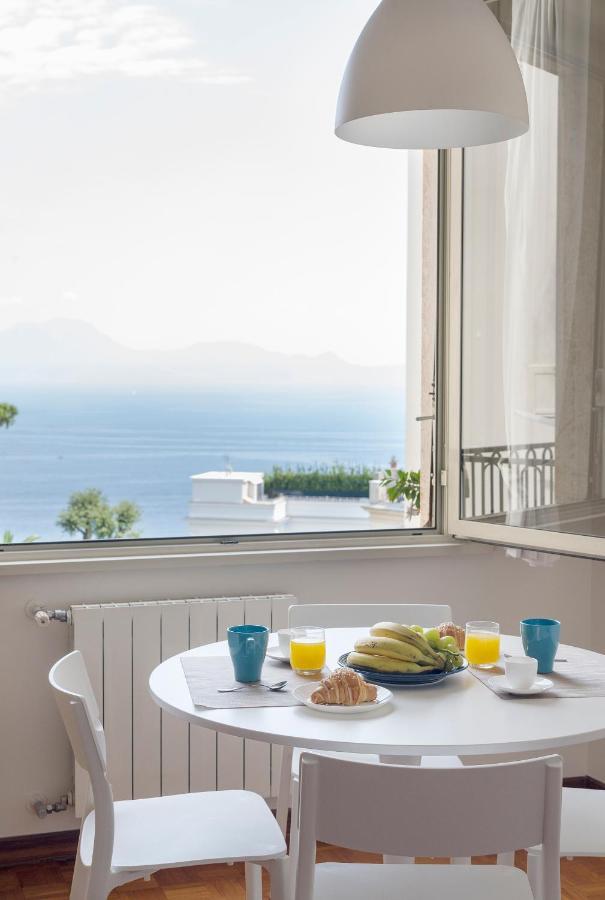 Apartment Bayview Posillipo, Modern, Spacious, Kids-friendly, Stunning View Naples