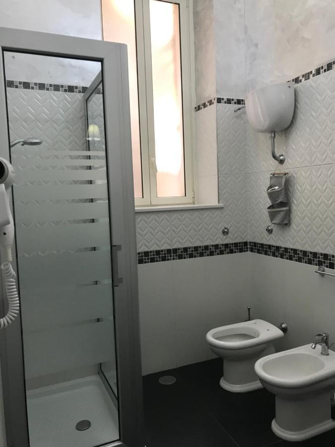 Gold 94 Bed & Breakfast Naples