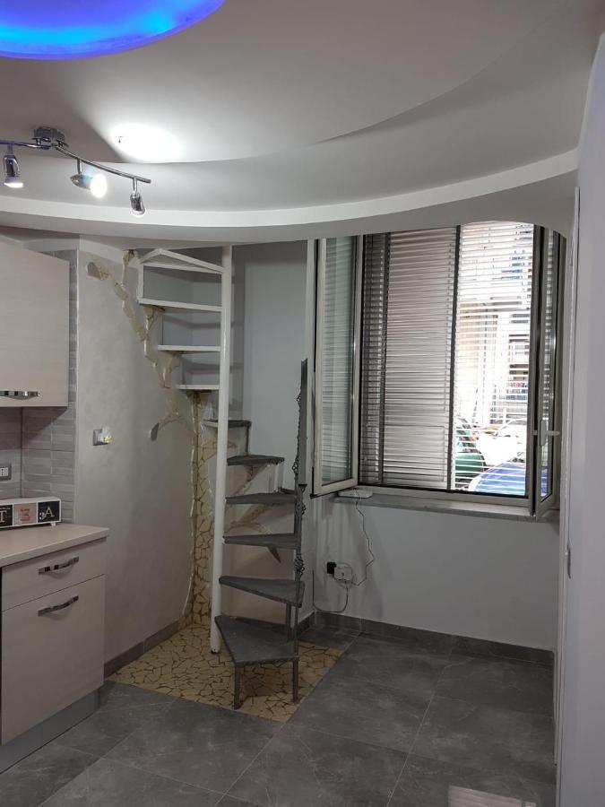 Rebby's Apartment Naples