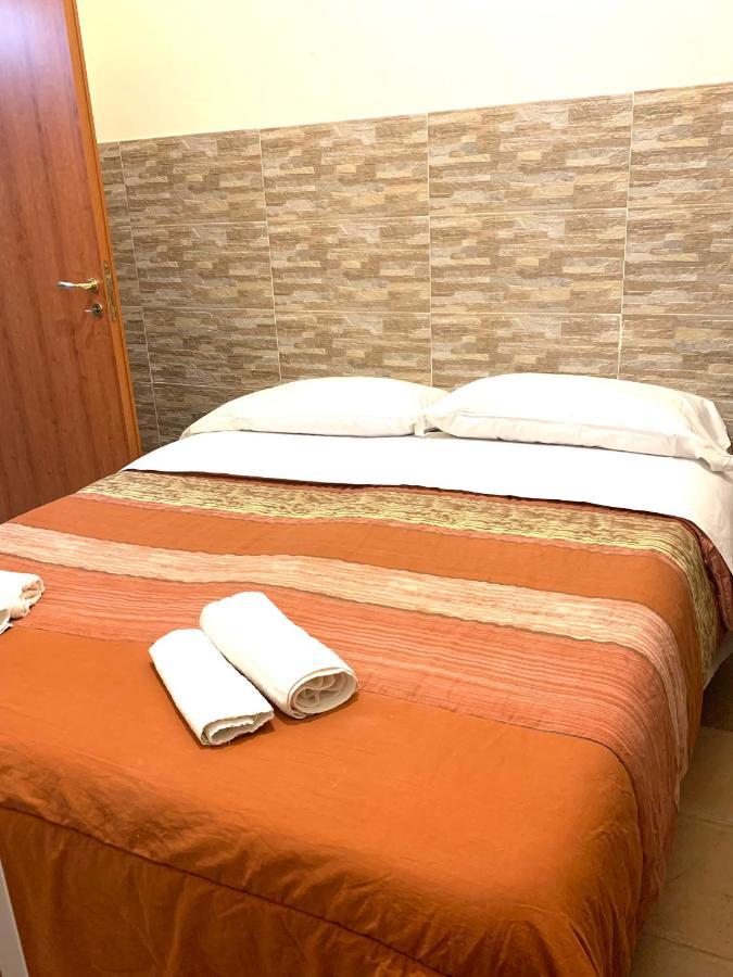 Holiday House San Biagio,41 Naples