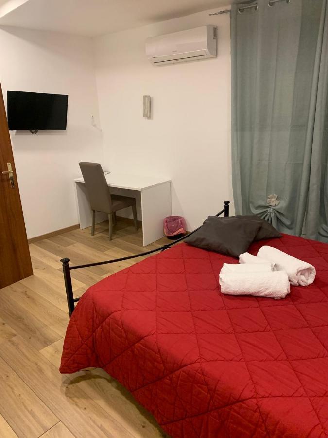 Guest house Athmosfera Nova 18 *