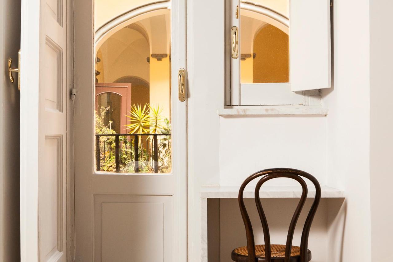 Superotium Bed & Breakfast