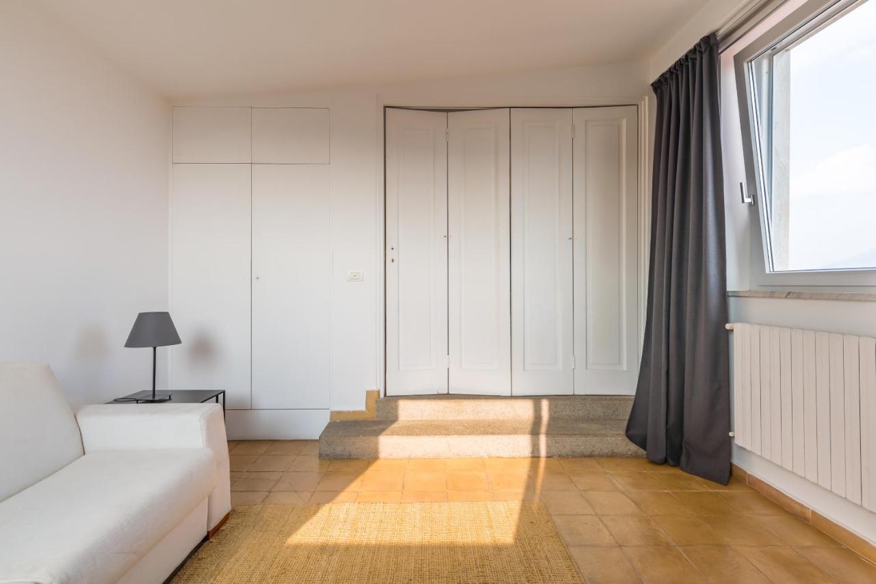 Attico Cedronio Con Vista Mare By Wonderful Italy