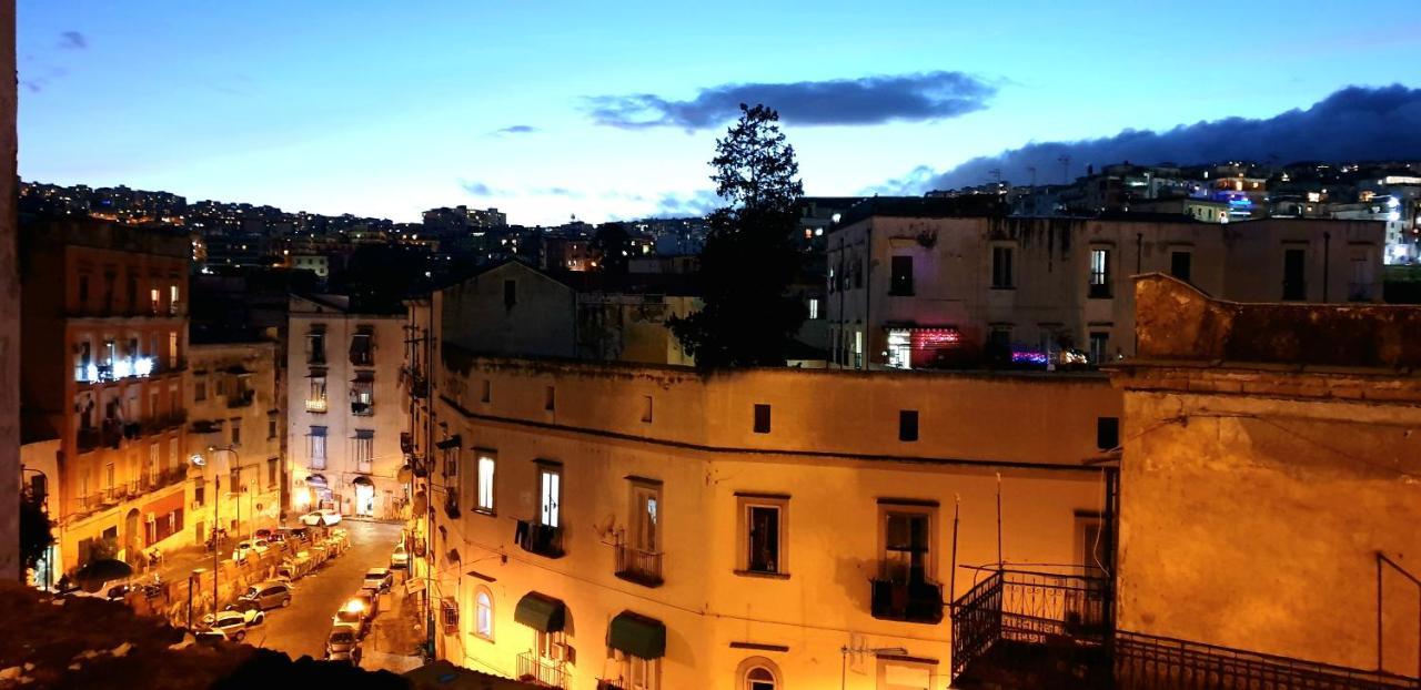 Citta * Naples