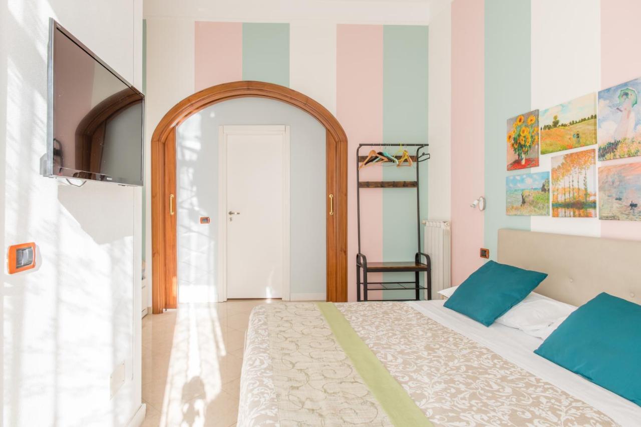 Bed & Breakfast Santa Teresa A Chiaia Naples