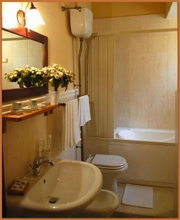 Bed & Breakfast La Storia Di Naples