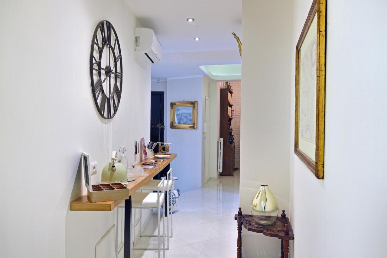 Residenza Borbonica Bed & Breakfast 2*