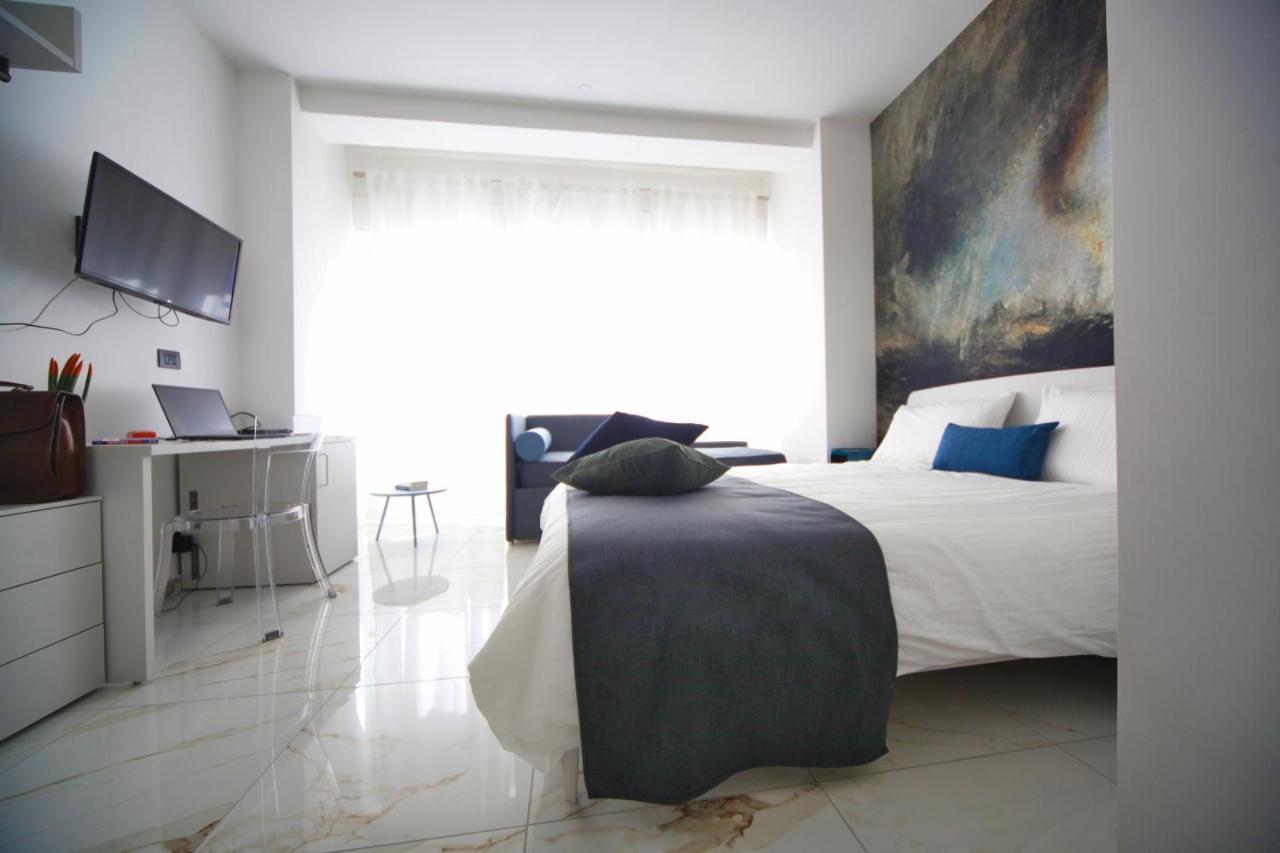 Be-coloured Guest house