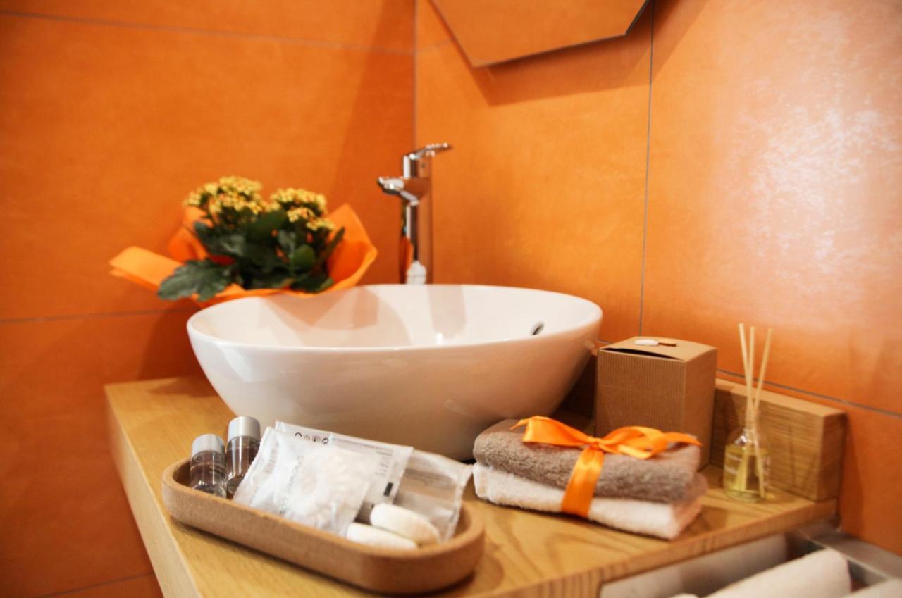Be-coloured Guest house *