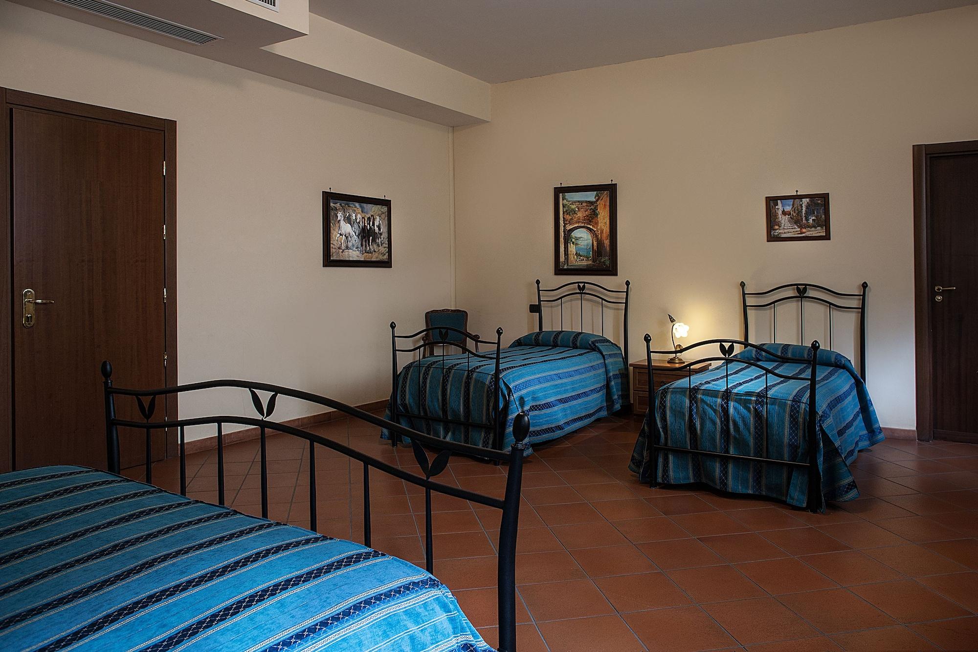 Hotel Grand Capodimonte 4*