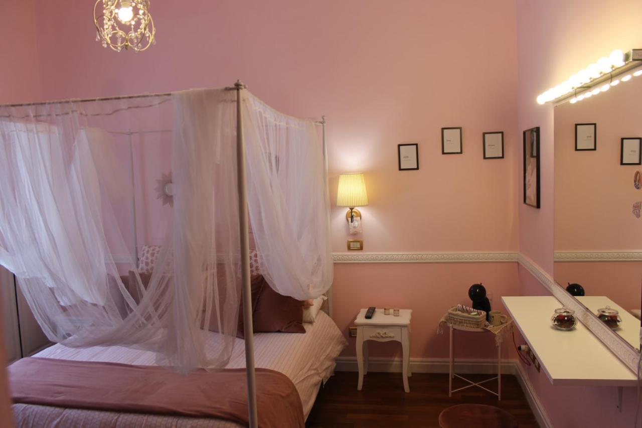 Le Sorelle 2* Naples
