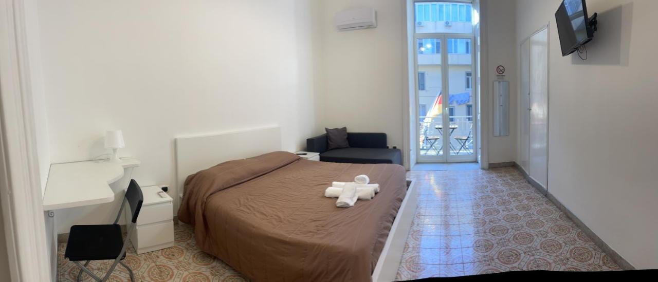 A I R Garibaldi Guest house Naples